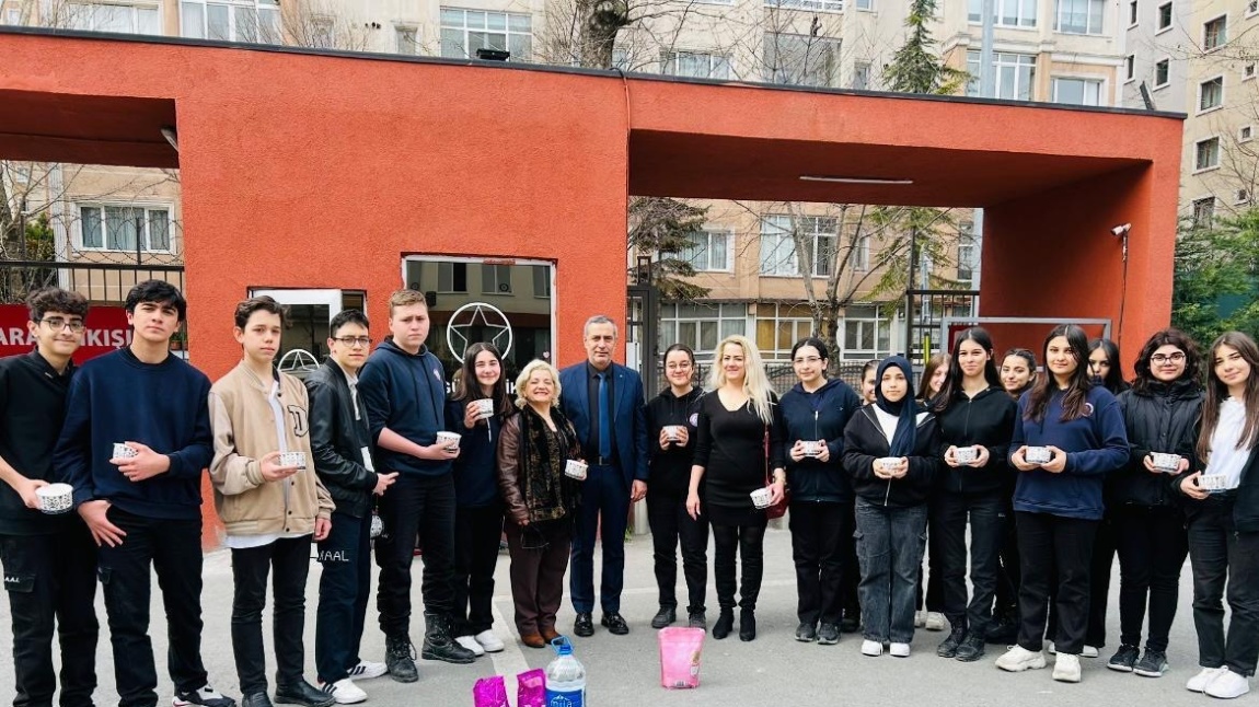 Sokak Hayvanları Besleme Projemiz Devam Ediyor